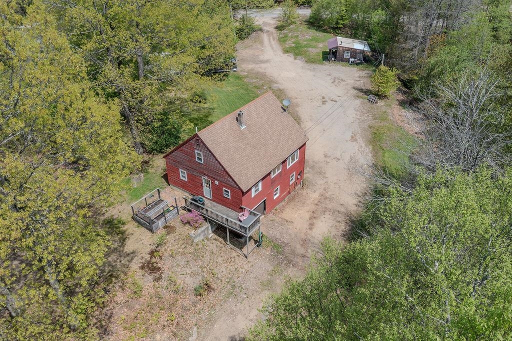 348 North Road Deerfield, NH 03037 - Photo 36 of 41
