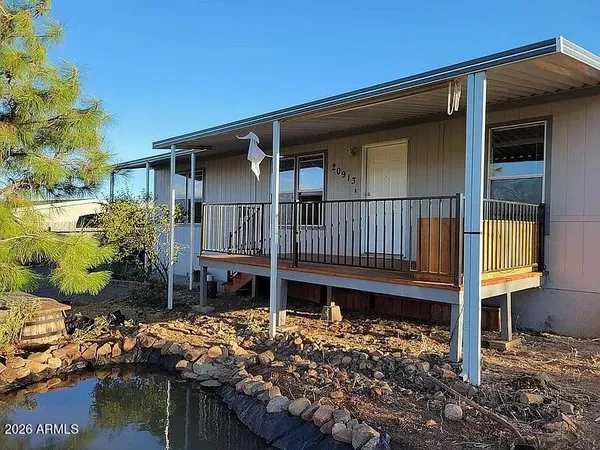 $260,000 | 20913 East Valley View Lane, Unit 4, Mayer, AZ 86333