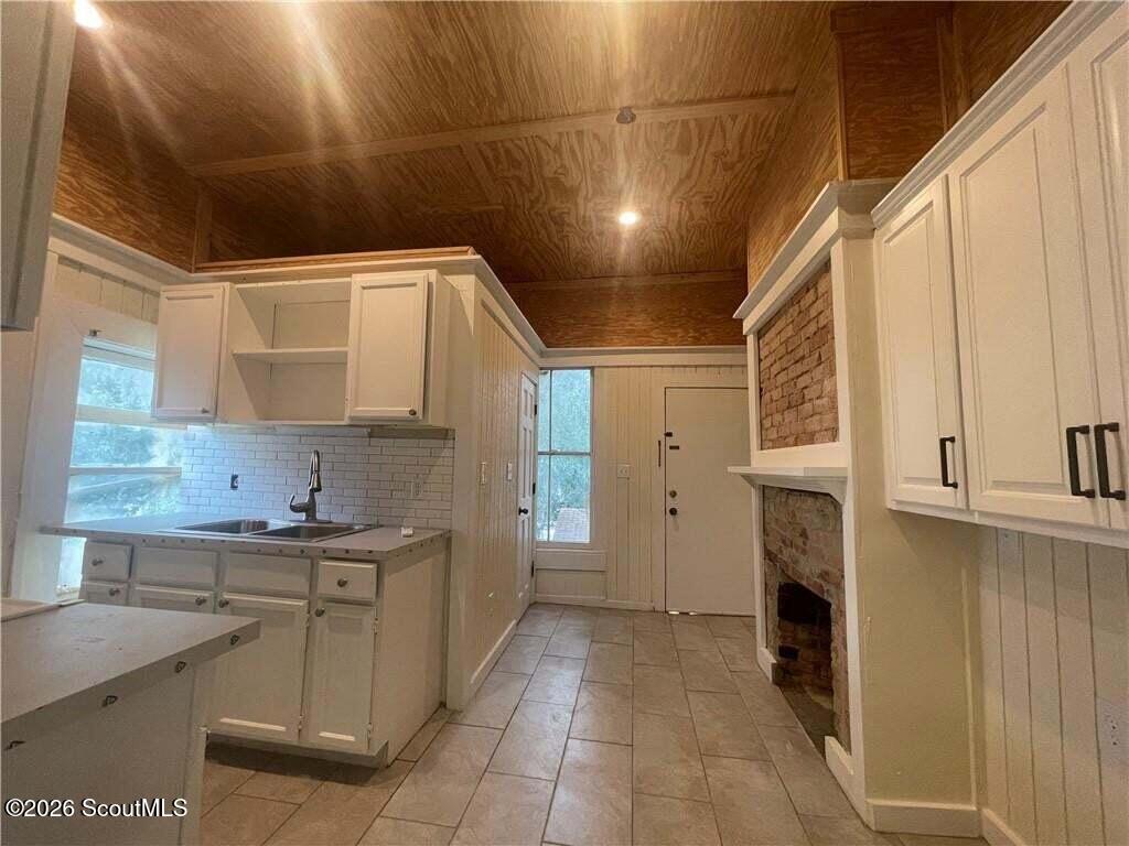 2129 Union Street, Unit A Brunswick, GA 31520 - Photo 3 of 11 20260425021556542680000000-o (1)