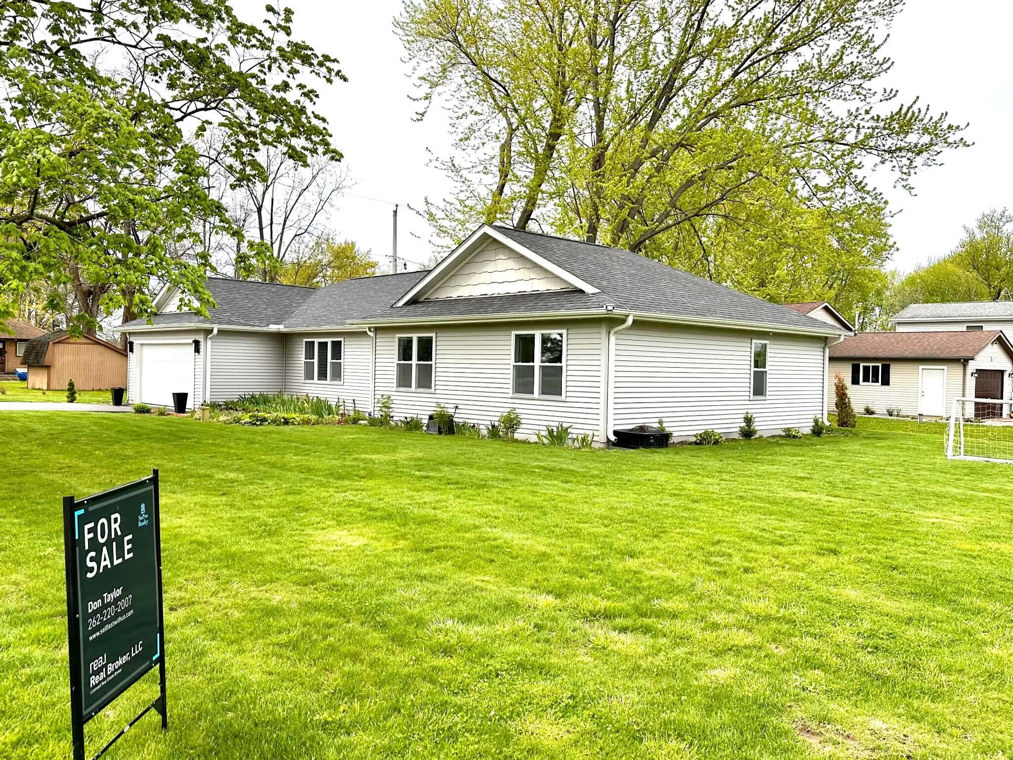 10624 284th Avenue Trevor, WI 53179 - Photo 23 of 24 21