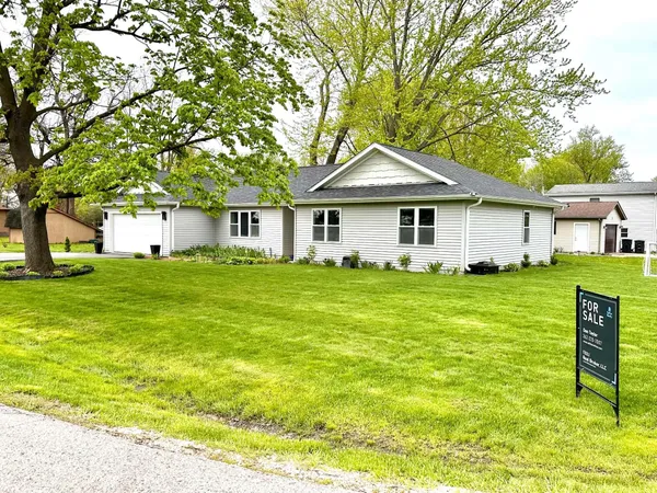 $369,900 | 10624 284th Avenue, Trevor, WI 53179