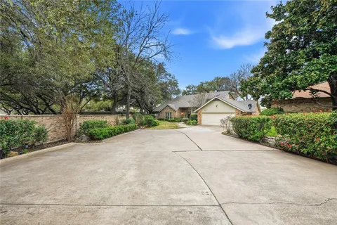 $1,070,000 | 4424 Westridge Avenue, Fort Worth, TX 76116