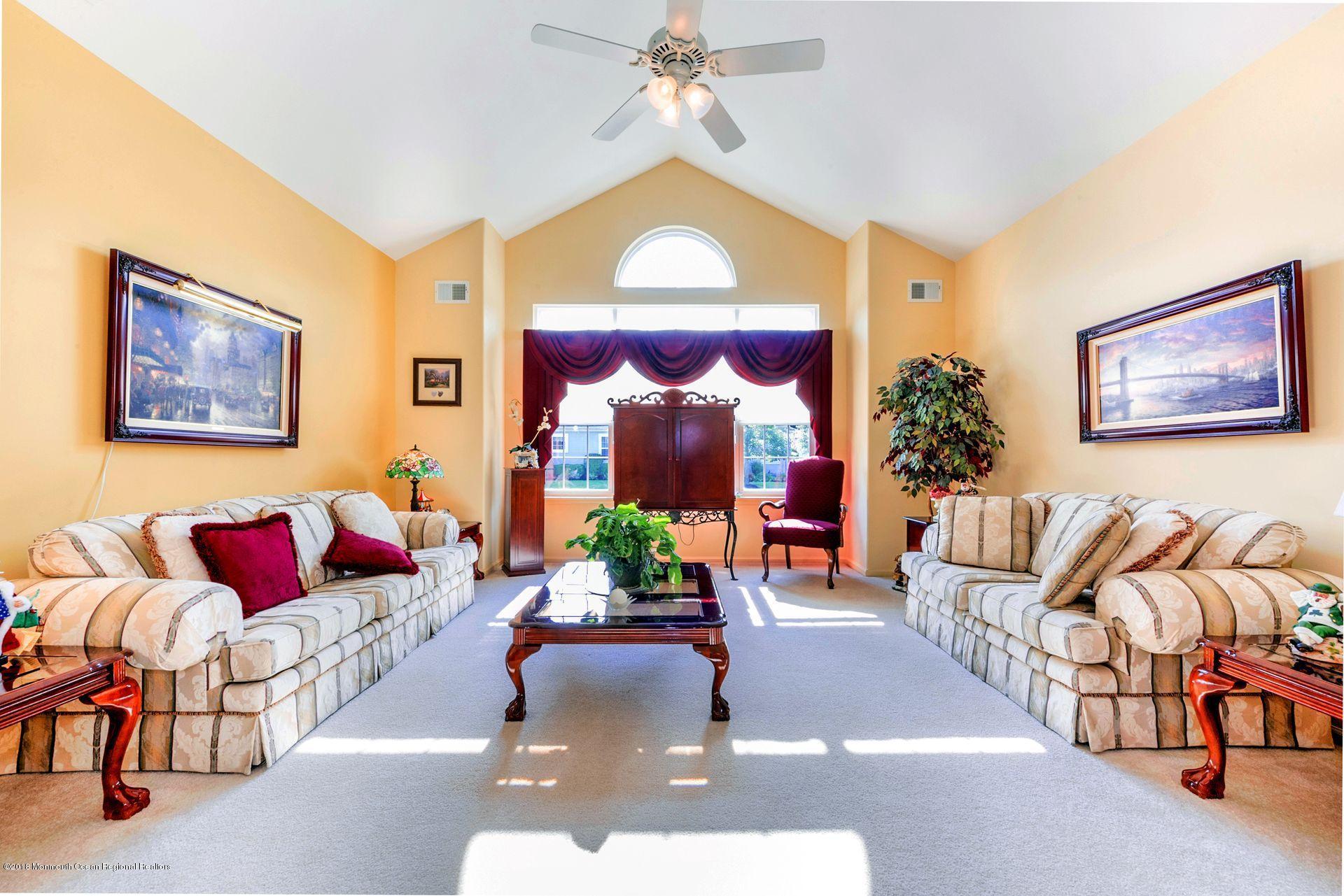 113 Eleanor Road Manchester Township, NJ 08759 - Photo 3 of 15 Living Room