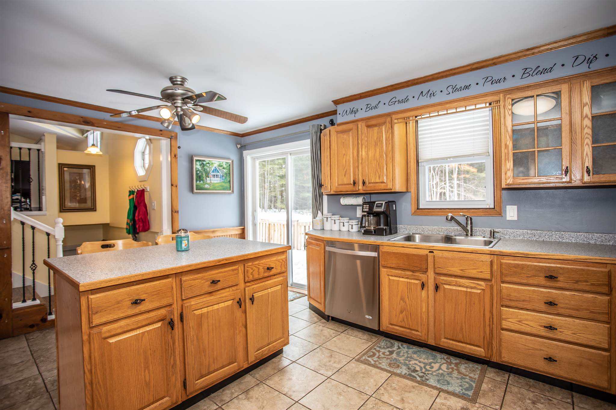 184 Oak Hill Road Weare, NH 03281 - Photo 7 of 19