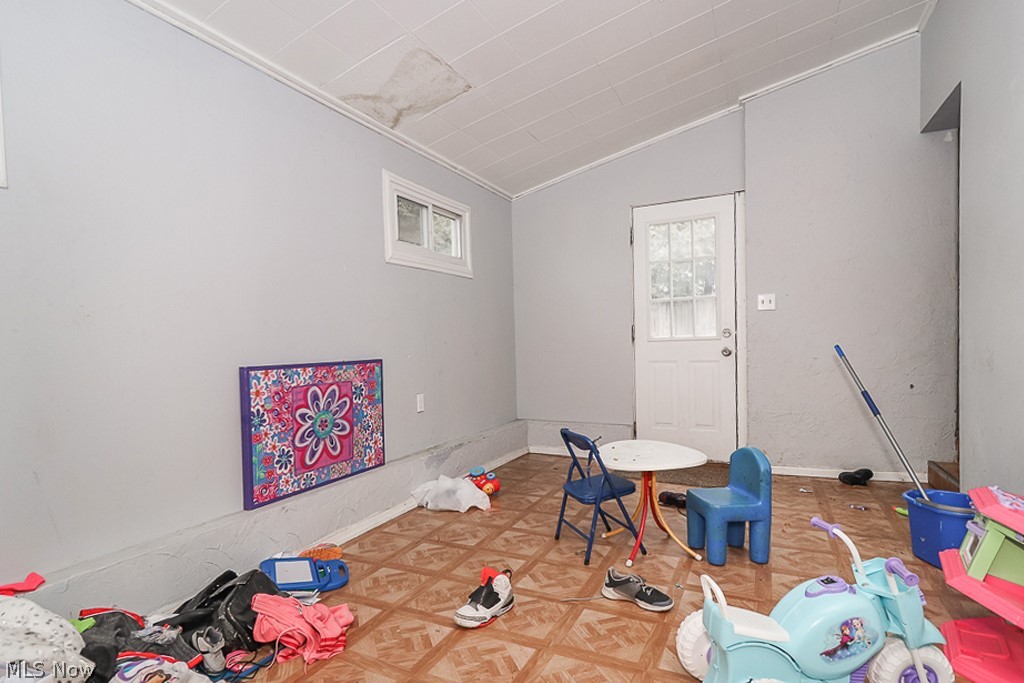 4326 Redding Road Cleveland, OH 44109 - Photo 31 of 33