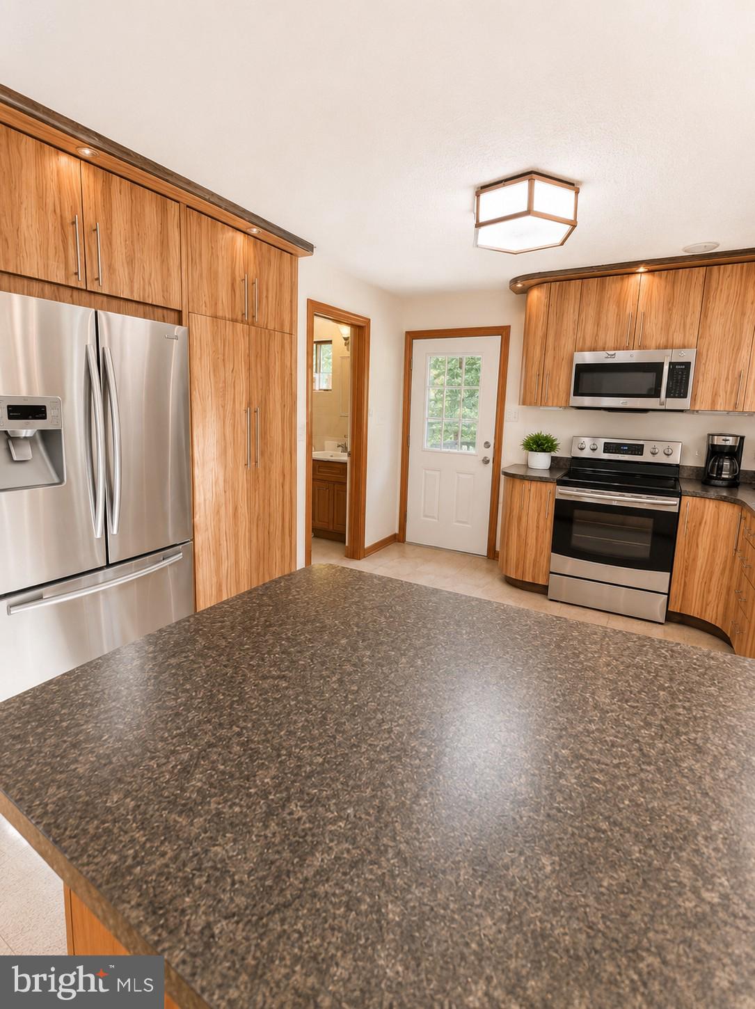 100 Rimrock Lane Hawley, PA 18428 - Photo 7 of 20