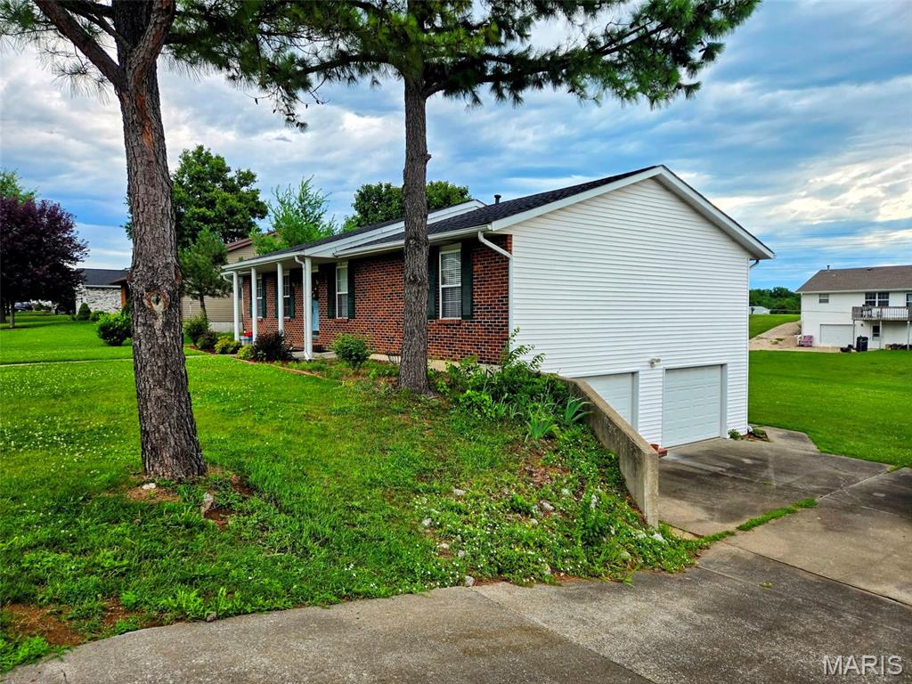 59 Brook Road Hannibal, MO 63401 - Photo 3 of 35
