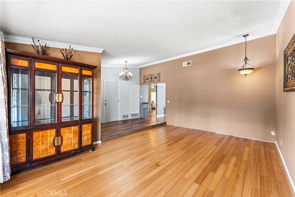 16035 Circle Diamond Road Sylmar, CA 91342 - Photo 22 of 87