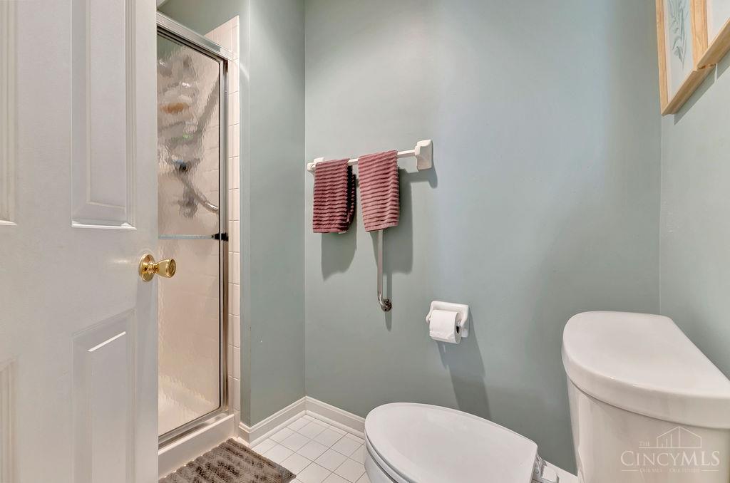 4350 Regency Ridge Court, Unit 208 Cincinnati, OH 45248 - Photo 34 of 56 Gallery Image 34