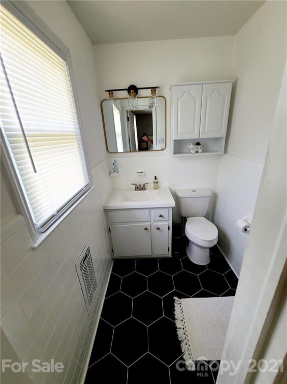 971 Icard Ridge Road Taylorsville, NC 28681 - Photo 23 of 30 Gallery Image 23