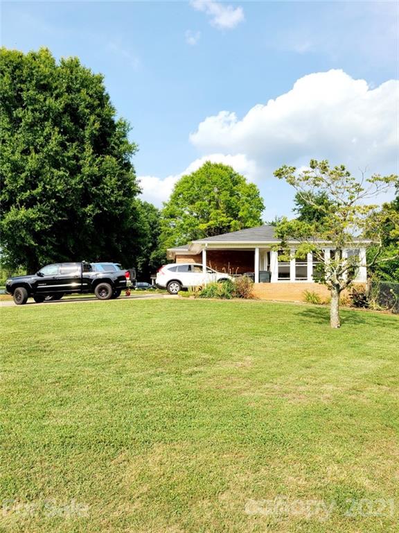 971 Icard Ridge Road Taylorsville, NC 28681 - Photo 7 of 30 Gallery Image 7