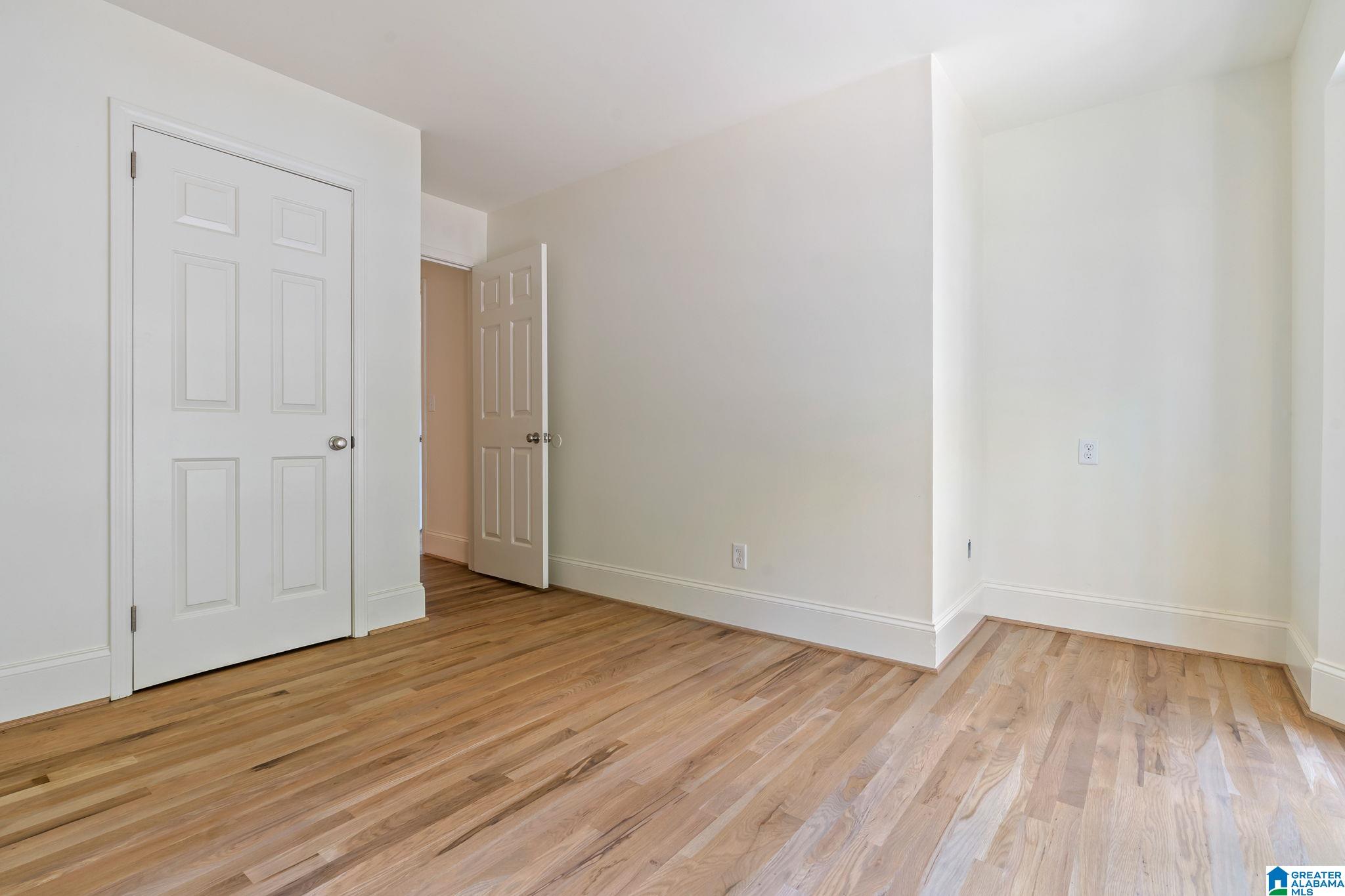 5237 Meadow Brook Road Birmingham, AL 35242 - Photo 20 of 36