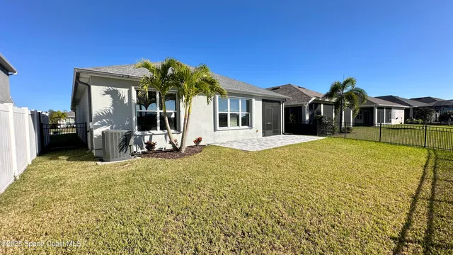 $2,800 | 4477 Trovita Circle, West Melbourne, FL 32904