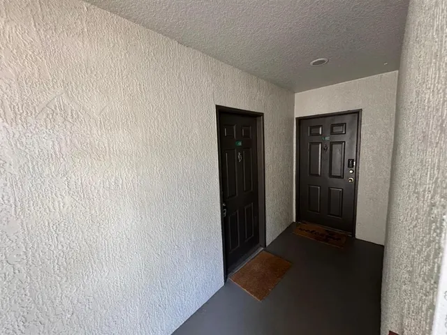 $1,800 | 13953 Fairway Island Drive, Unit 616, Orlando, FL 32837