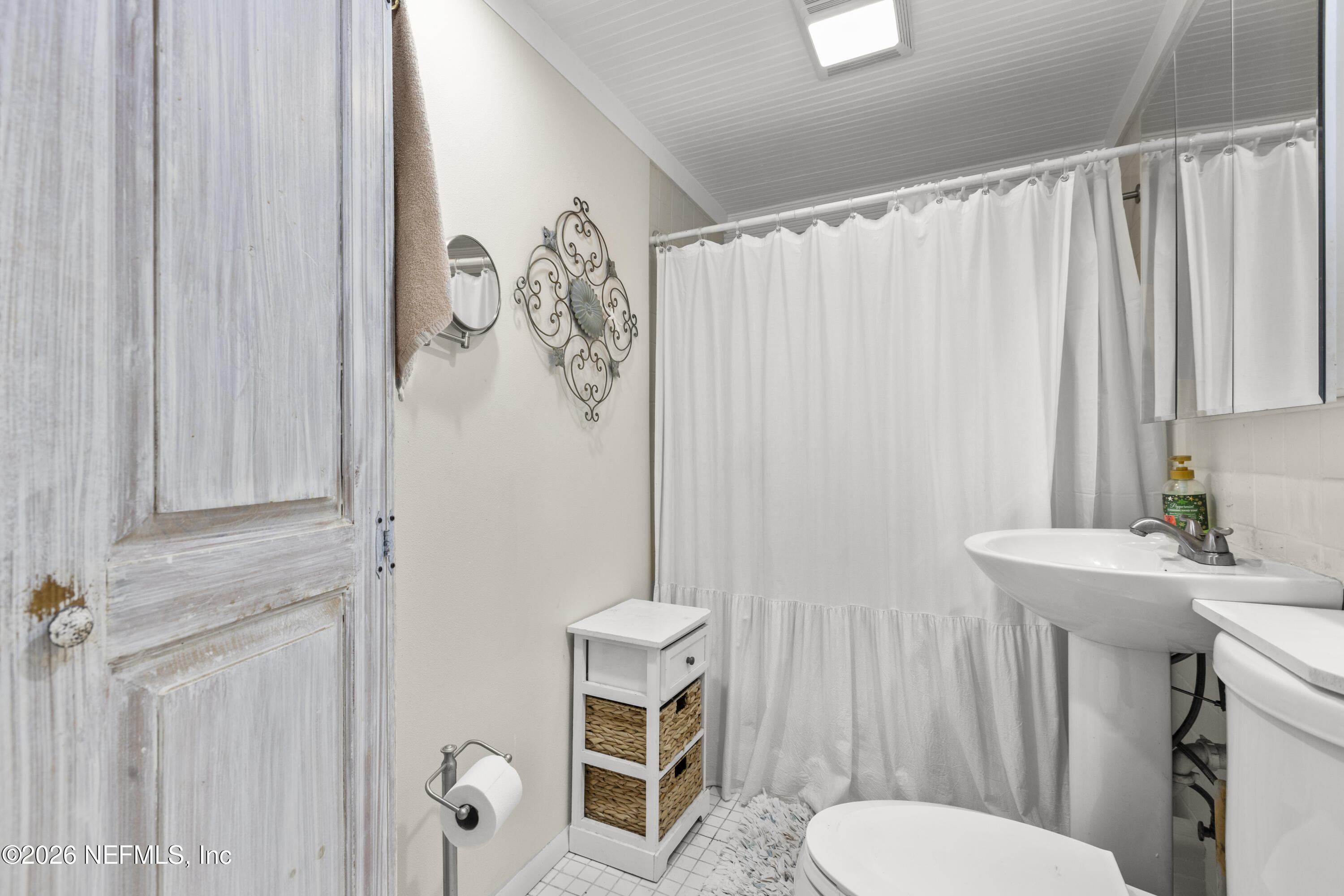 155 Roddy Road Palatka, FL 32177 - Photo 20 of 41 a bathroom with a sink toilet and shower