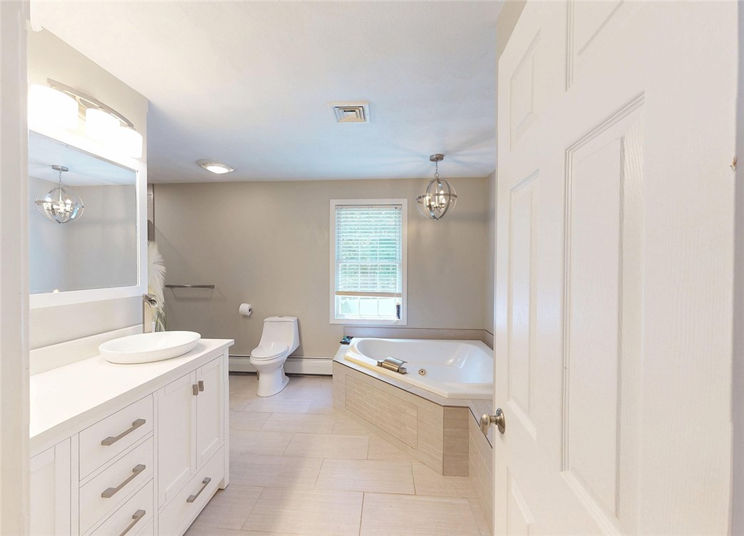 10 Kiley Way Coventry, RI 02816 - Photo 23 of 42