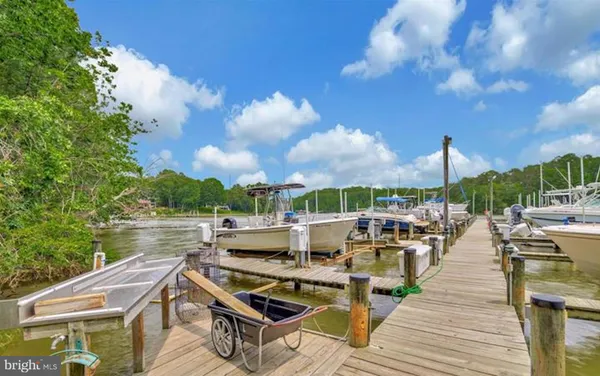 $999,900 | 7440 Sedwick Court, St. Leonard, MD 20685