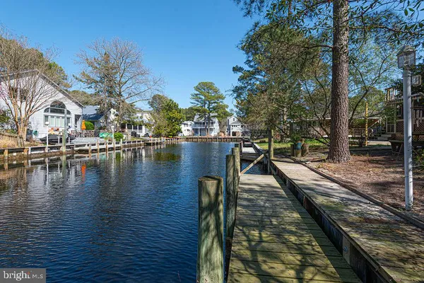 $1,490,000 | 207 West 11th Street, South Bethany, DE 19930