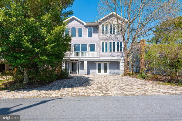 $1,490,000 | 207 West 11th Street, South Bethany, DE 19930