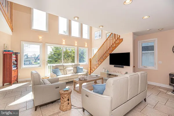 $1,490,000 | 207 West 11th Street, South Bethany, DE 19930