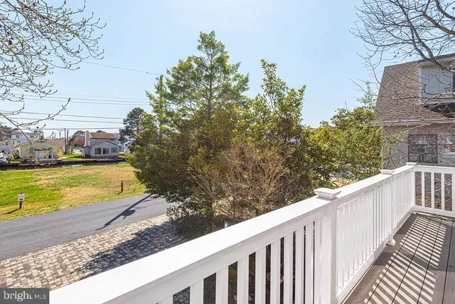 $1,550,000 | 207 West 11th Street, South Bethany, DE 19930