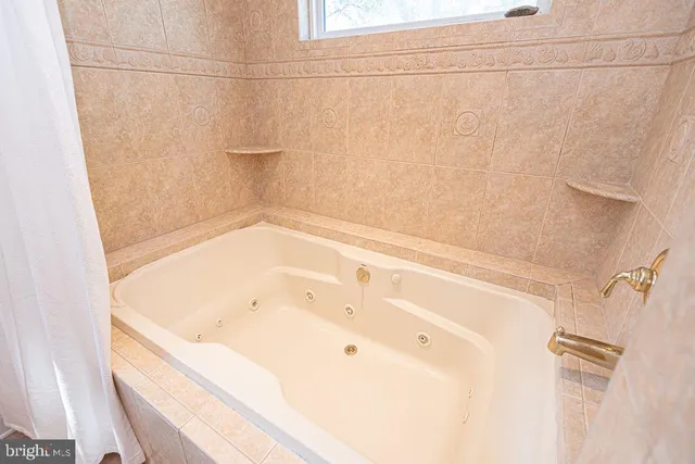 $1,550,000 | 207 West 11th Street, South Bethany, DE 19930