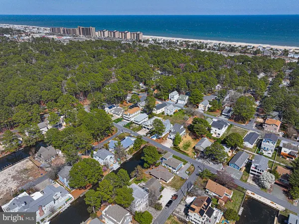 $1,490,000 | 207 West 11th Street, South Bethany, DE 19930