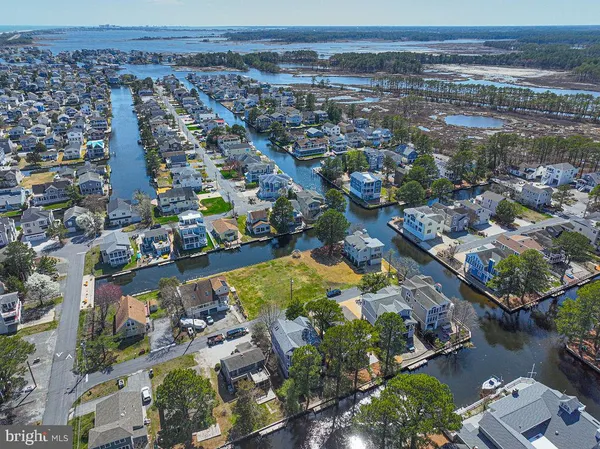 $1,490,000 | 207 West 11th Street, South Bethany, DE 19930