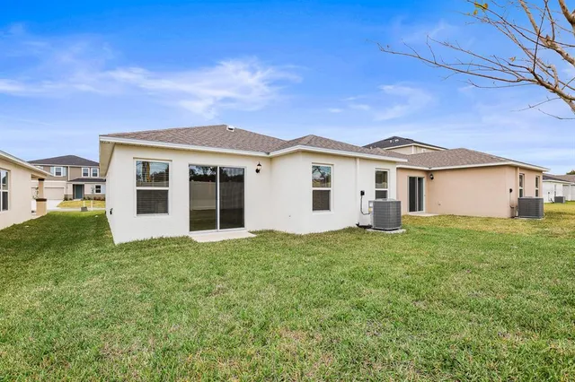 $1,995 | 3308 Canberra Place, Palmetto, FL 34221