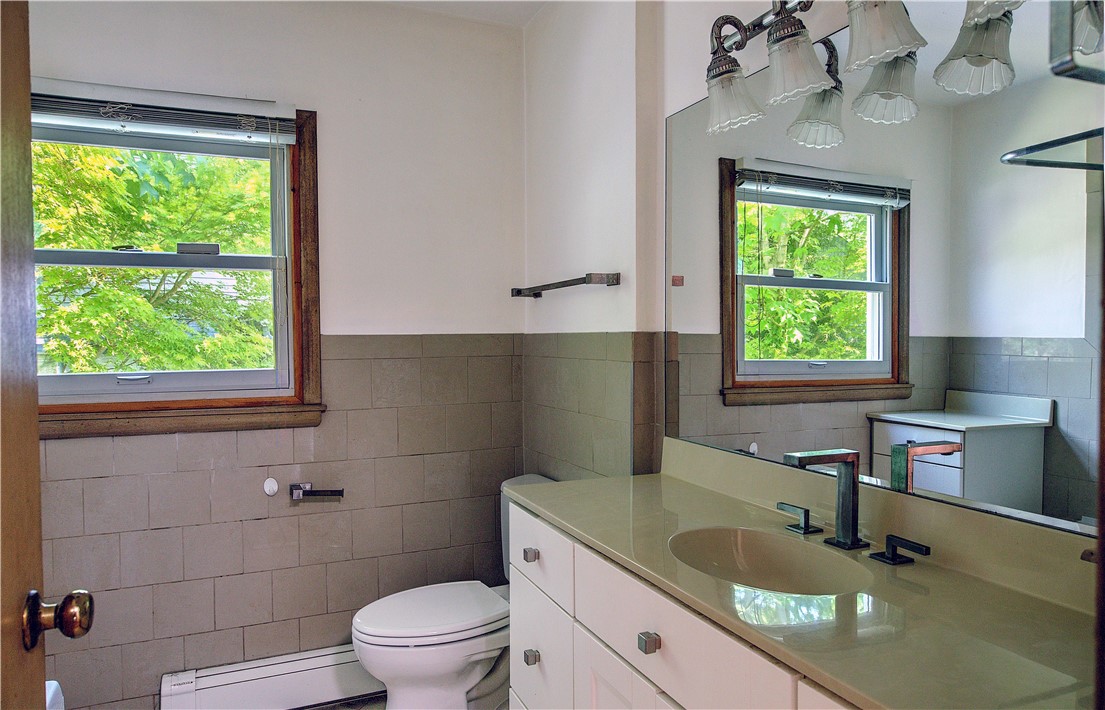 25 Brookway Road Providence, RI 02906 - Photo 22 of 33
