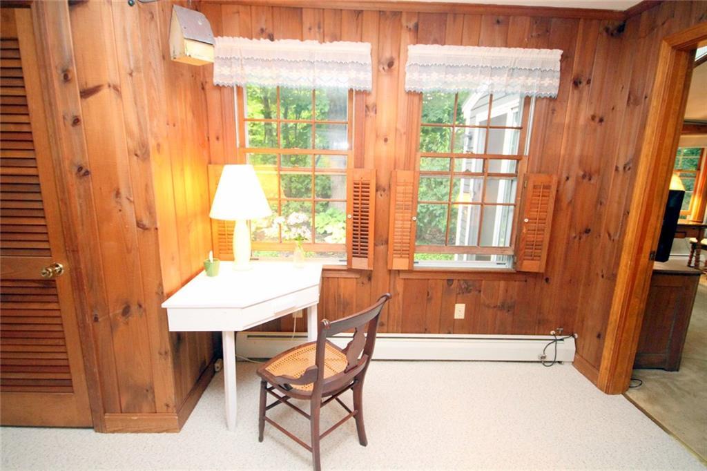 182 Sea Road Kennebunk, ME 04043 - Photo 17 of 25 Inviting Den or Sitting Room in...