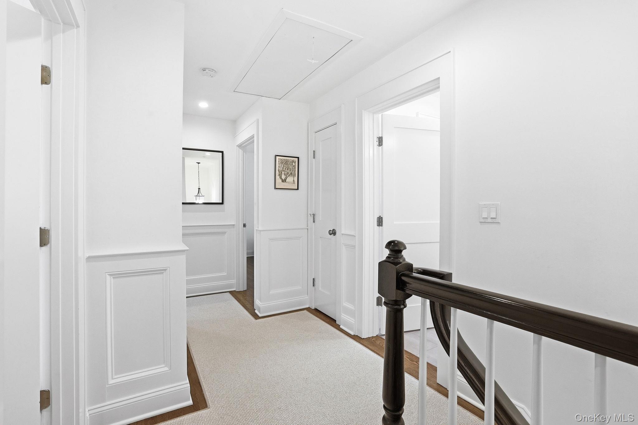 1 Kenmare Road Larchmont, NY 10538 - Photo 11 of 31 Second floor landing