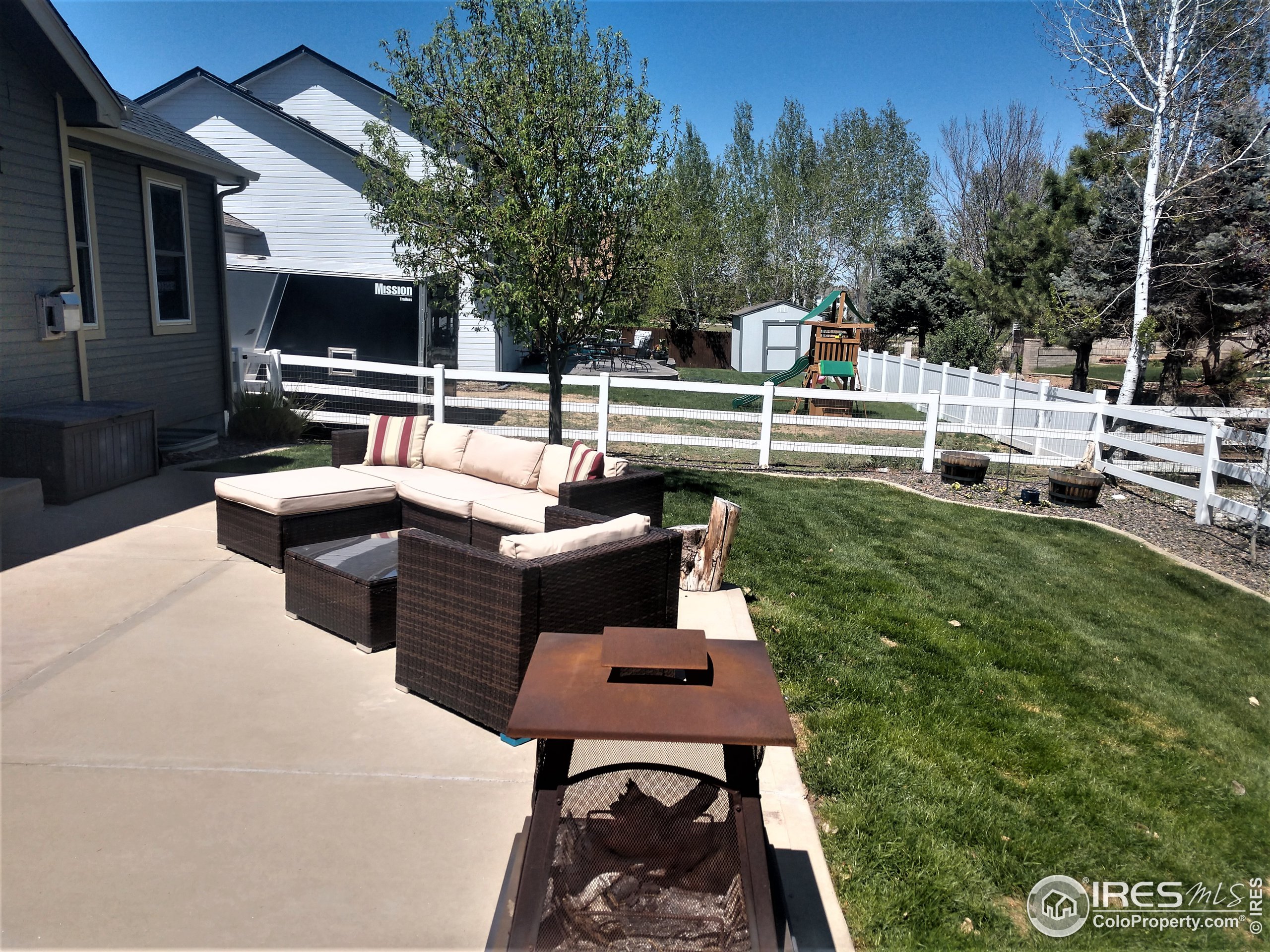 5708 Wetland Loop Frederick, CO 80504 - Photo 4 of 40