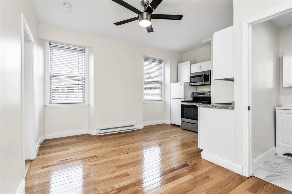 193 Appleton Street, Unit 4 Lowell, MA 01852 - Photo 8 of 21