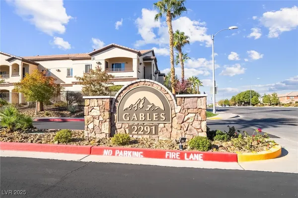 $1,450 | 2291 West Horizon Ridge Parkway, Unit 12270, Henderson, NV 89052