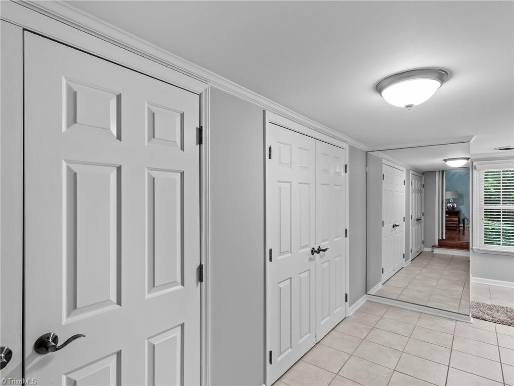 972 Bryanplace Road Winston-Salem, NC 27104 - Photo 21 of 39 Primary bath/plus closets