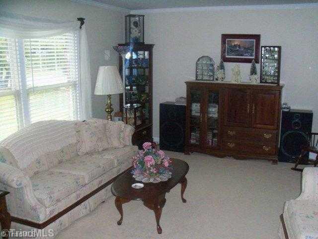 5126 Cheviot Road Greensboro, NC 27455 - Photo 7 of 13 Living Room.