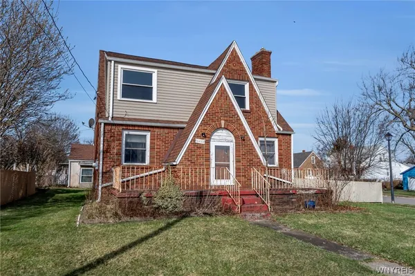 $194,900 | 2436 Harlem Road, Cheektowaga, NY 14225