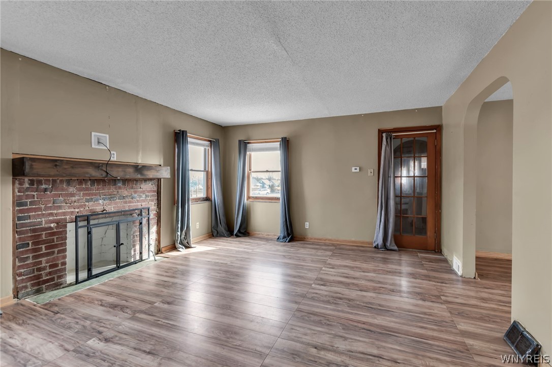 2436 Harlem Road Cheektowaga, NY 14225 - Photo 12 of 33