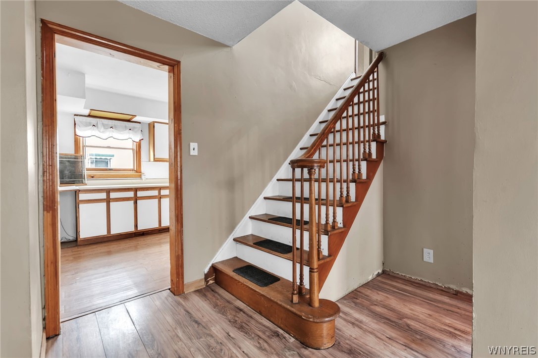 2436 Harlem Road Cheektowaga, NY 14225 - Photo 15 of 33