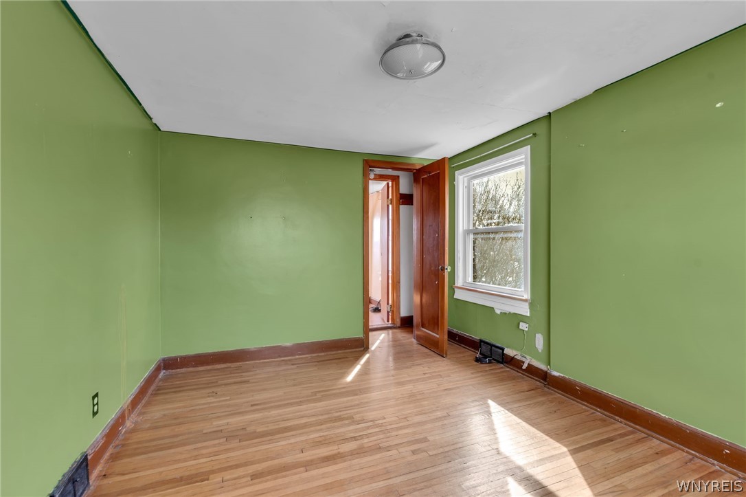 2436 Harlem Road Cheektowaga, NY 14225 - Photo 23 of 33