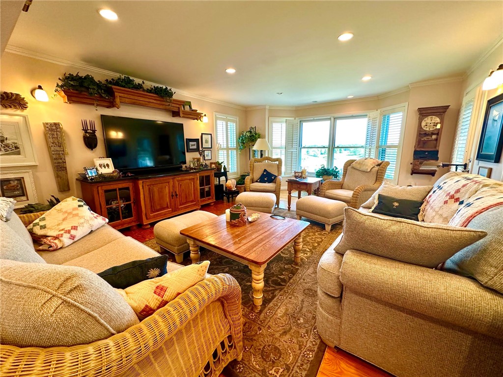 1207 West Side Road Block Island, RI 02807 - Photo 11 of 49 Gallery Image 11