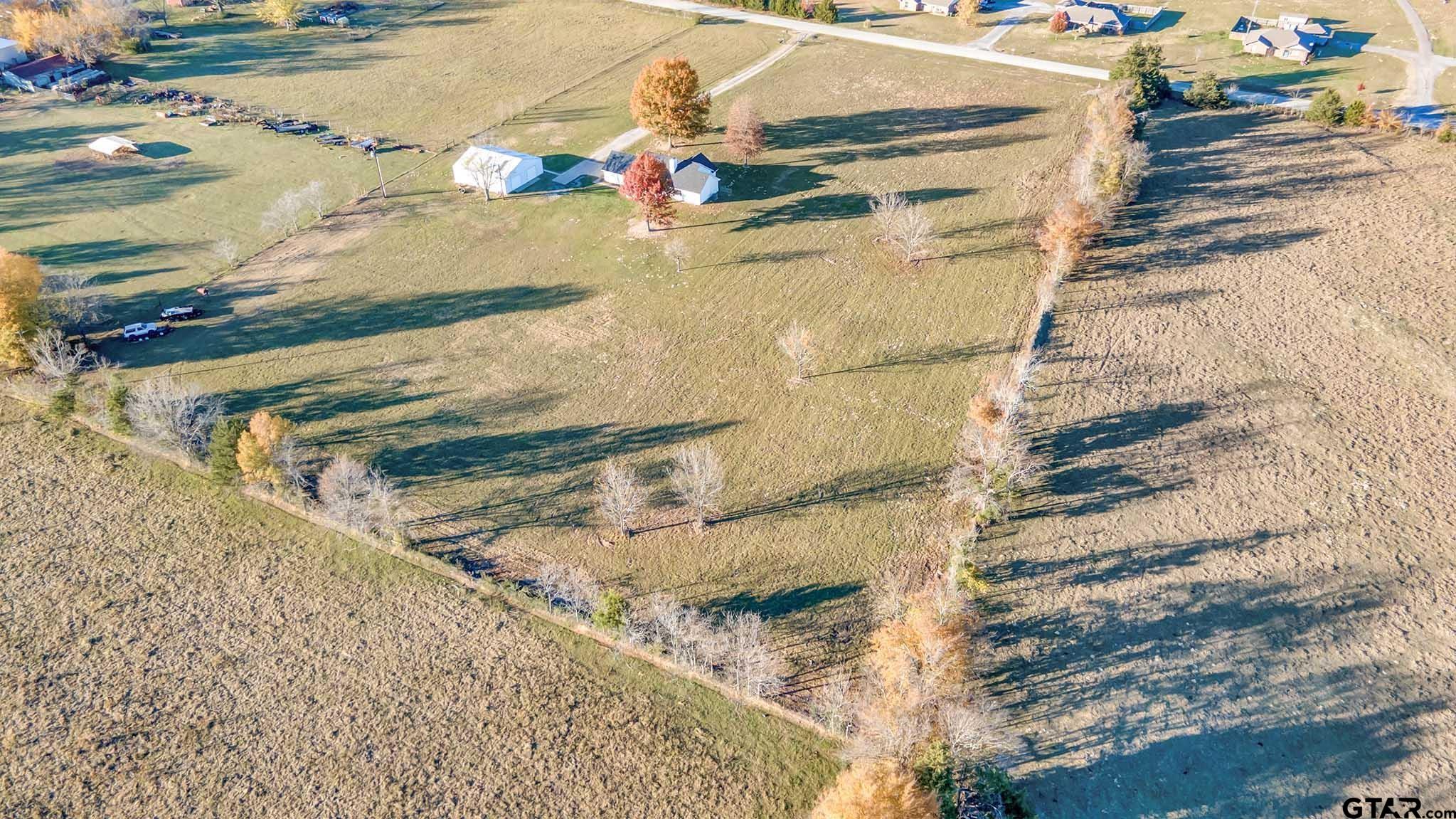 11670 Cr 345 Winona Tx 75792 Winona, TX 75792 - Photo 32 of 39 a view of ocean