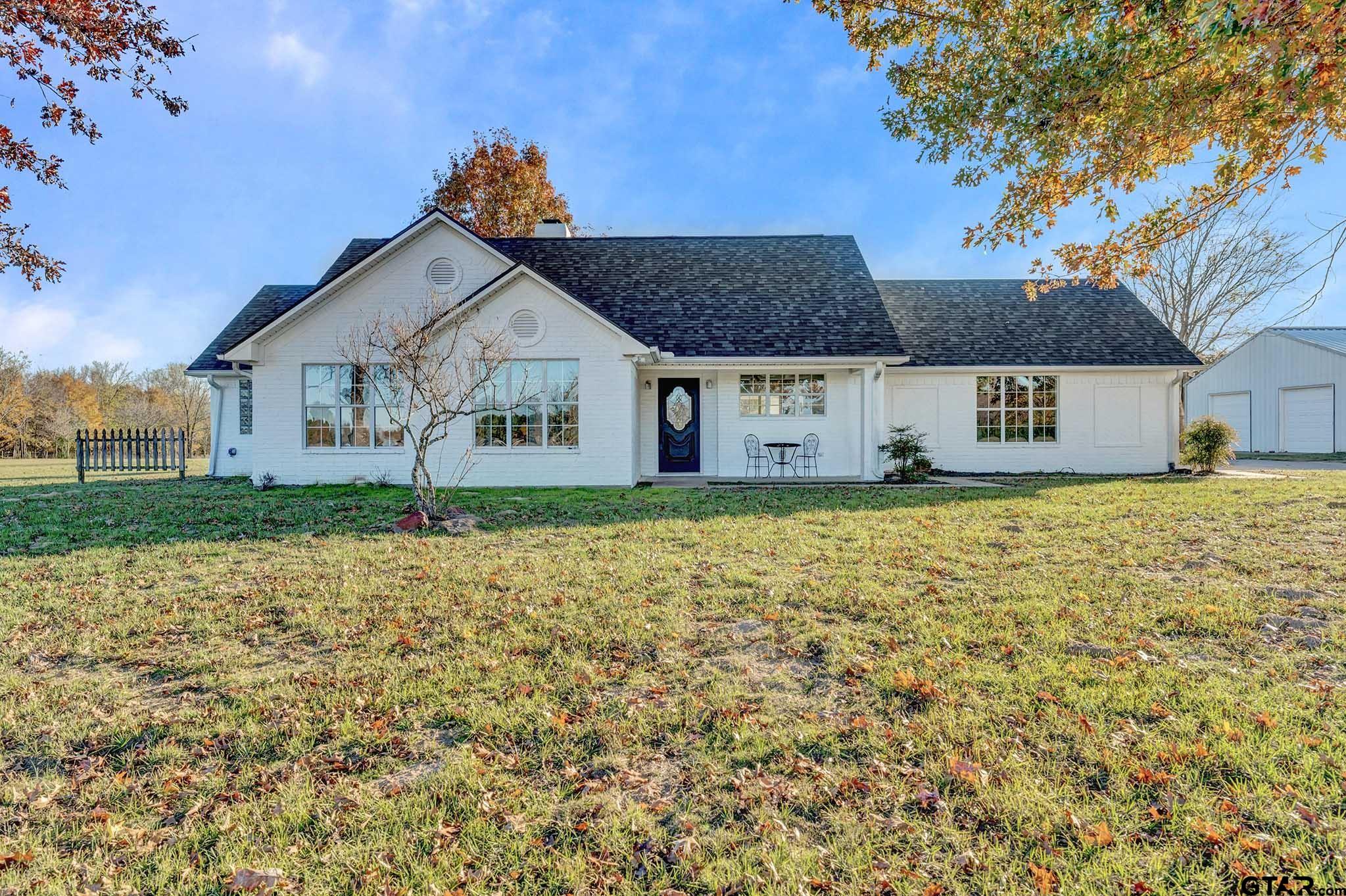 11670 Cr 345 Winona Tx 75792 Winona, TX 75792 - Photo 33 of 39 a house view with a garden space