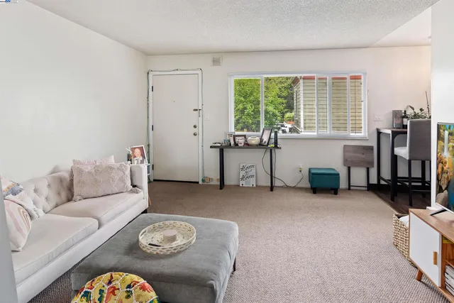 $2,200,000 | 1512 Mozart Street, Alameda, CA 94501