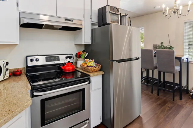 $2,200,000 | 1512 Mozart Street, Alameda, CA 94501