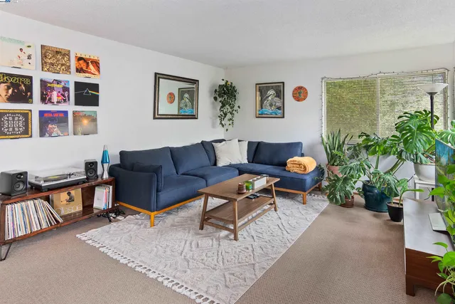 $2,200,000 | 1512 Mozart Street, Alameda, CA 94501