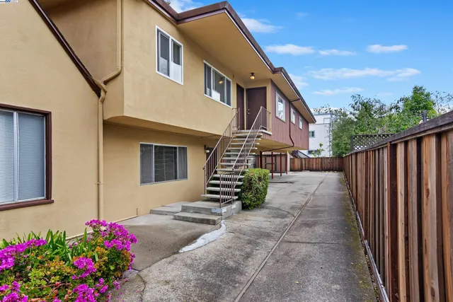 $2,200,000 | 1512 Mozart Street, Alameda, CA 94501