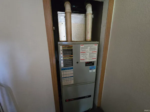 $159,900 | 910 East South D Street, Gas City, IN 46933