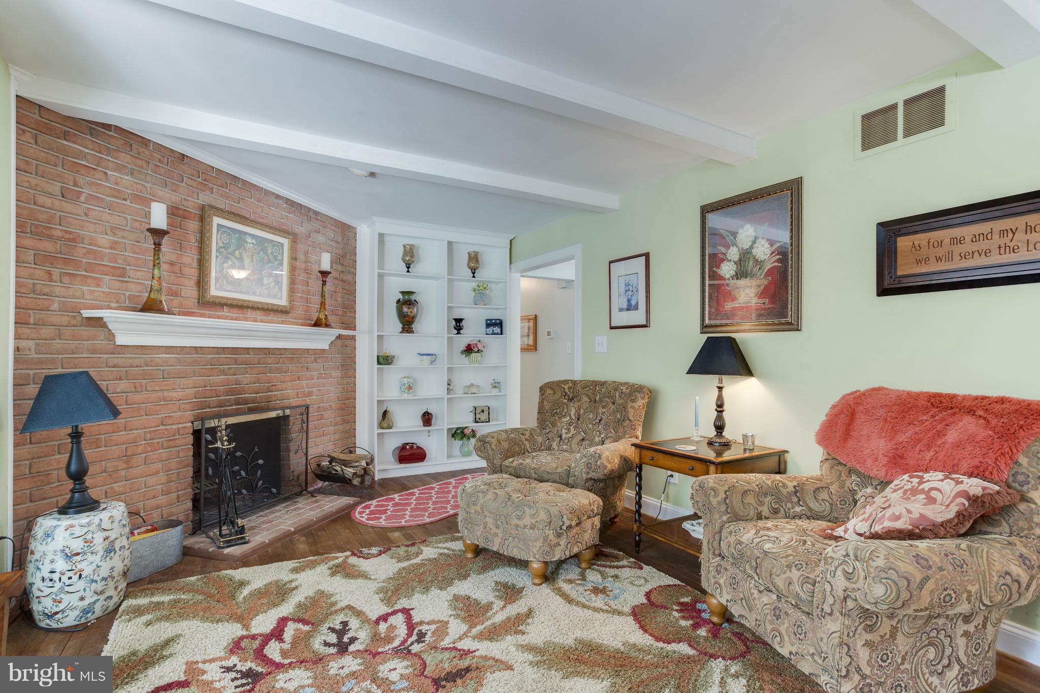 13909 Glen High Road Baldwin, MD 21013 - Photo 7 of 30 Family Room